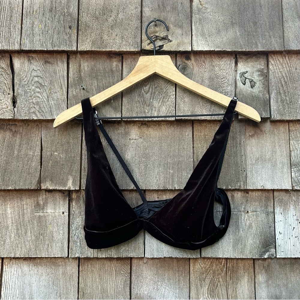Victoria’s Secret Black Velvet Bralette